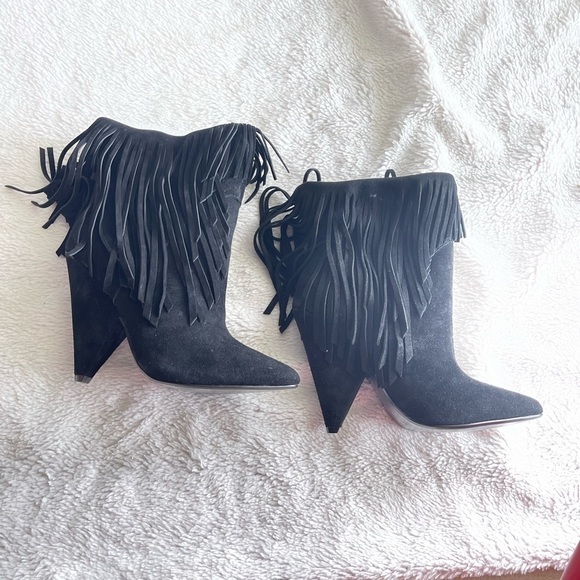 Steve Madden Payyton fringe leather black point toe heel bootie - Picture 2 of 9
